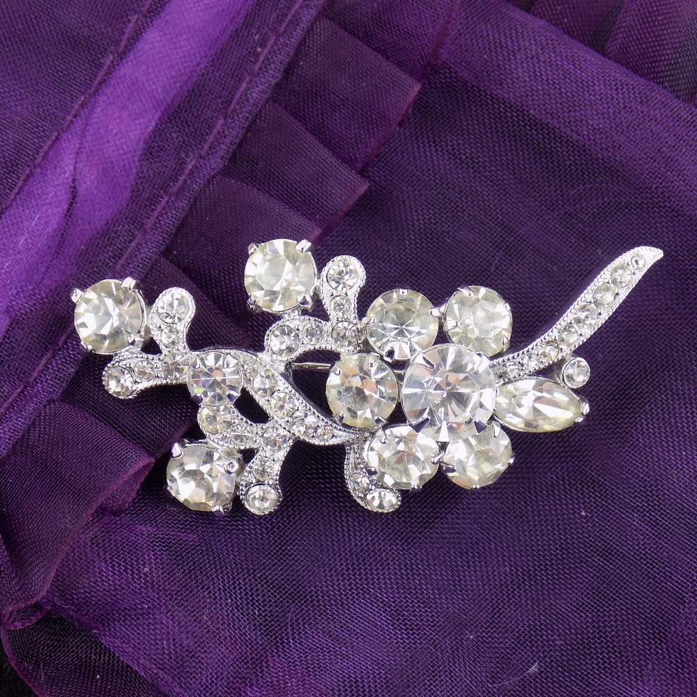 1950 Eisenberg Ice Rhinestone Pin Brooch